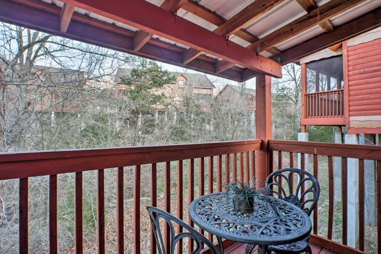 Cabin-Style Studio Right Off The Branson Strip! Apartment Ngoại thất bức ảnh